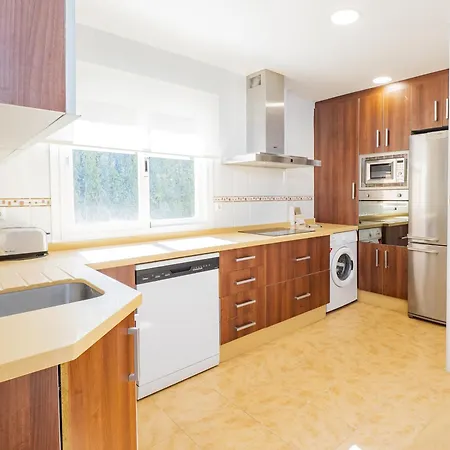 Cubo's Cabopino Apartman