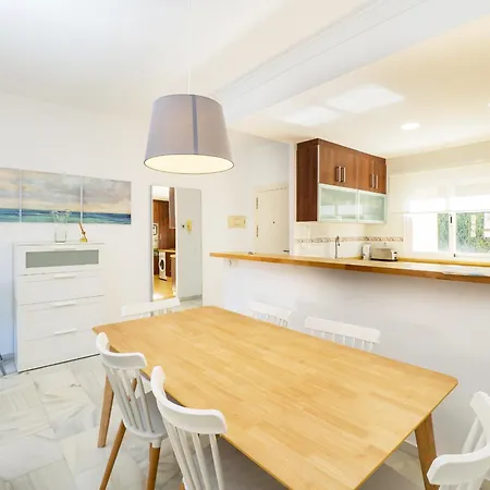 Cubo's Cabopino * Marbella