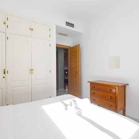 Cubo's Cabopino * Marbella