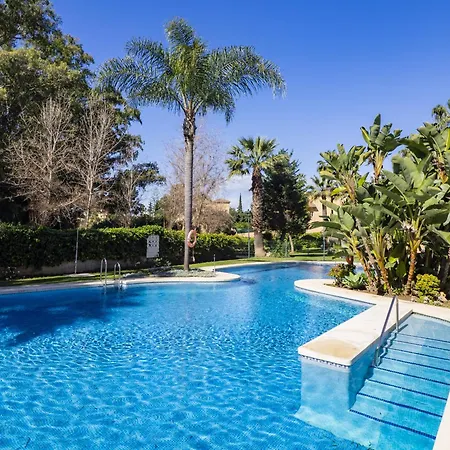 Cubo's Cabopino Apartman