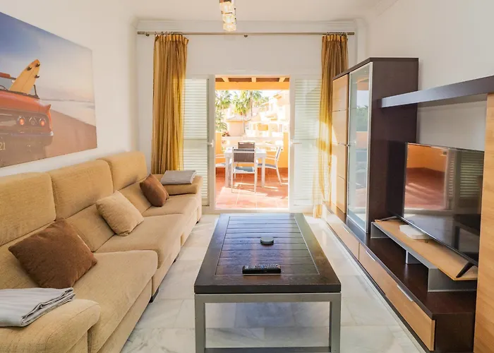 Daire Cubo's Cabopino Marbella