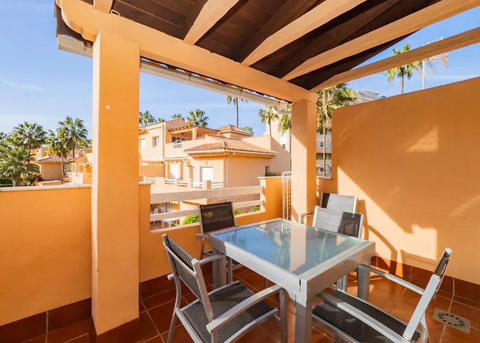 Cubo's Cabopino Marbella