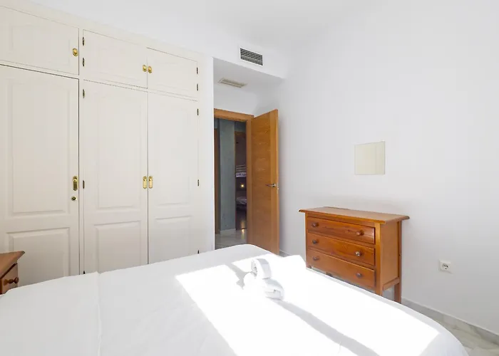 Cubo's Cabopino * Marbella