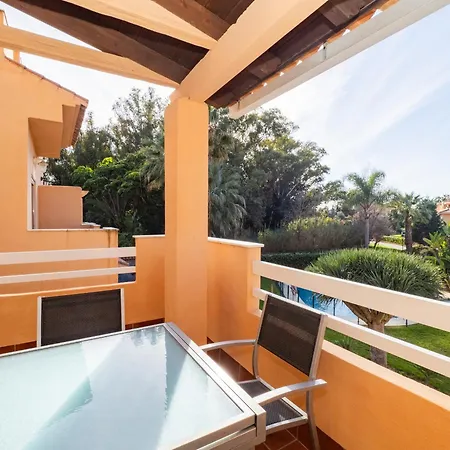 Апартаменти Cubo's Cabopino