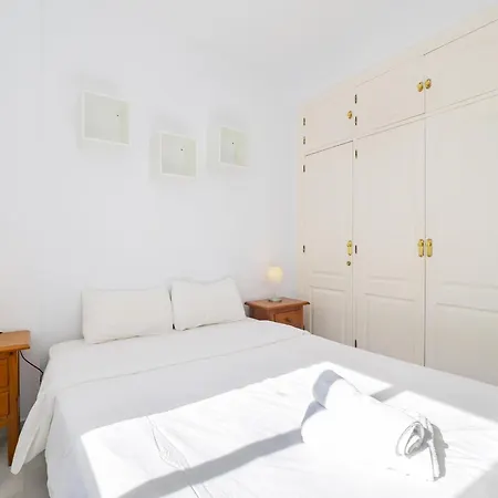 Апартаменти Cubo's Cabopino Марбелья