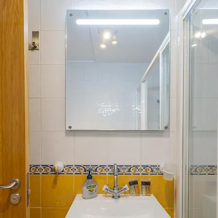 Апартаменти Cubo's Cabopino Марбелья
