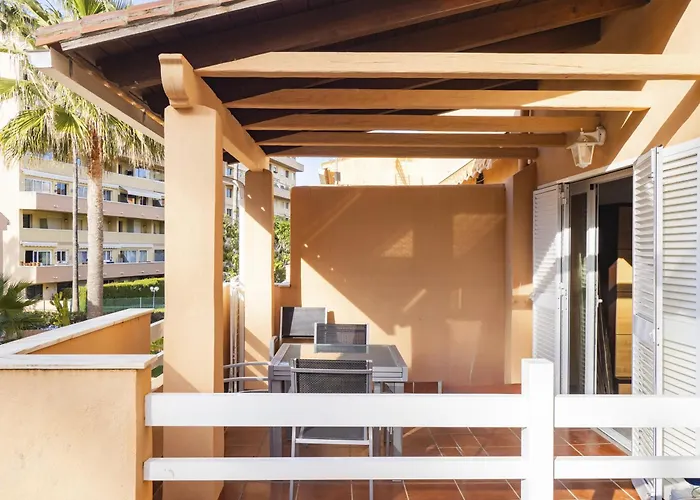 Cubo's Cabopino * Marbella