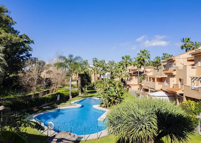 Cubo's Cabopino * Marbella